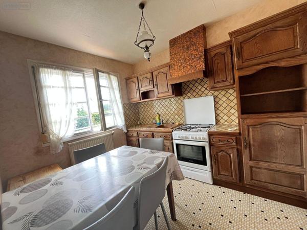 Maison individuelle à vendre à Trégueux dans les Côtes-d'Armor (22950), ref : 22147/65