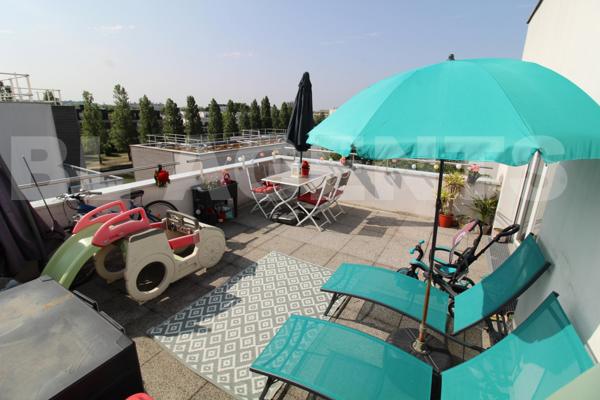 Magnifique 3 pièces avec toit-terrasse, vue sur canal de Ourcq