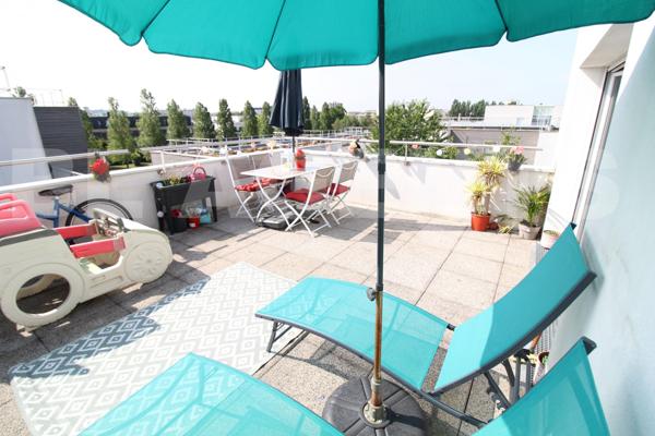 Magnifique 3 pièces avec toit-terrasse, vue sur canal de Ourcq