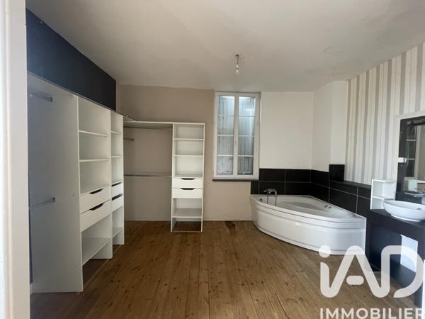 Maison à vendre 6 pièces 200 m² Cognac