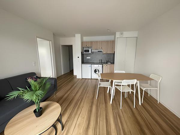 33150  BAS CENON - APPARTEMENT 2 PIECES AVEC PLACE DE PARKING
