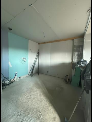 🏡 Appartement 64 m² à terminer de rénover + grande surface de 75 m² en rez-de-chaussée