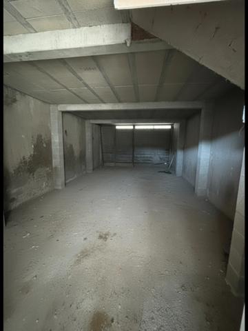 🏡 Appartement 64 m² à terminer de rénover + grande surface de 75 m² en rez-de-chaussée