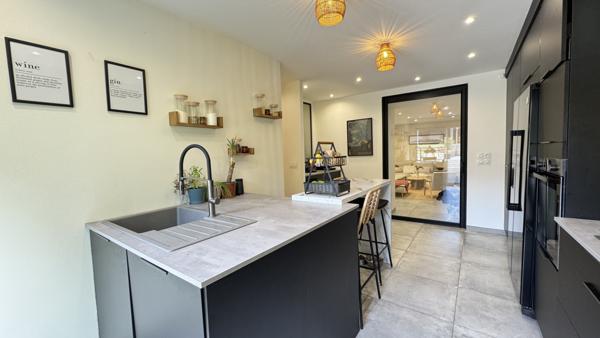 Saint-Étienne (42000) Maison de 130m2 habitables sur 315m2 de terrain clos et arboré