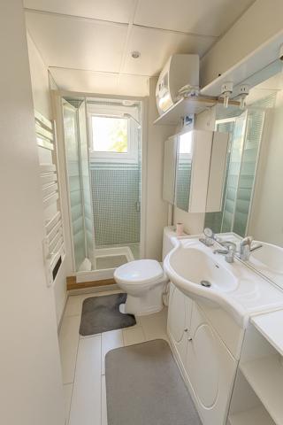 LE BARCARÈS : Studio de 18m² avec accès direct piscine/mer