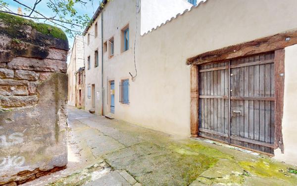 Immeuble à vendre    10 pièces • 134,42 m2 Tournus