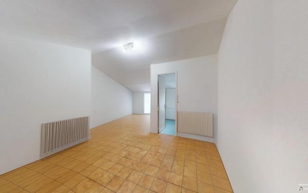 Immeuble à vendre    10 pièces • 134,42 m2 Tournus