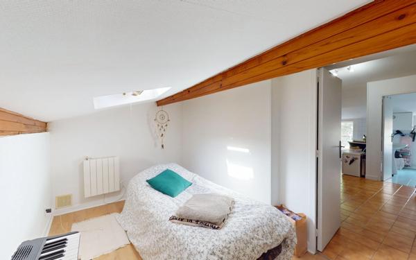 Immeuble à vendre    10 pièces • 134,42 m2 Tournus