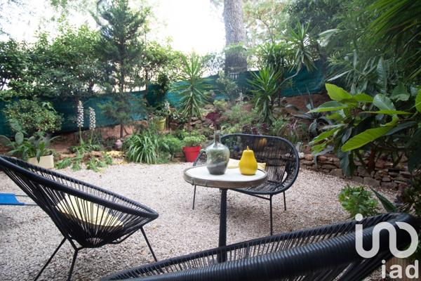 Appartement à vendre 4 pièces 91 m² Toulon