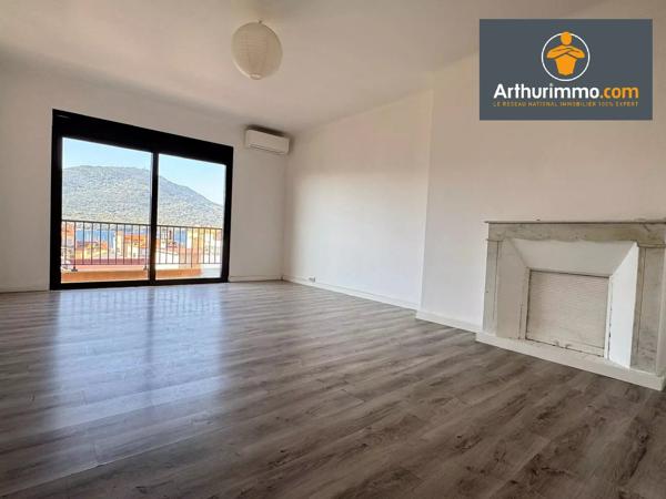 Vente                                                      Appartement
                        
                     3 pièces                      91 m2                     à Propriano