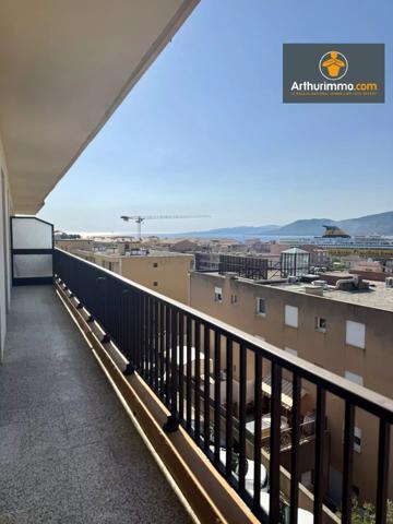 Vente                                                      Appartement
                        
                     3 pièces                      91 m2                     à Propriano