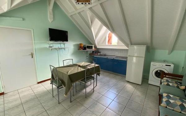 Appartement à louer    2 pièces •  Le Gosier