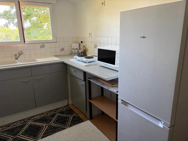 CHATEAU GUIBERT (85320) - LA MAINBORGERE - STUDIO 20M² ENTIEREMENT MEUBLE ET TOUTES CHARGES COMPRISES