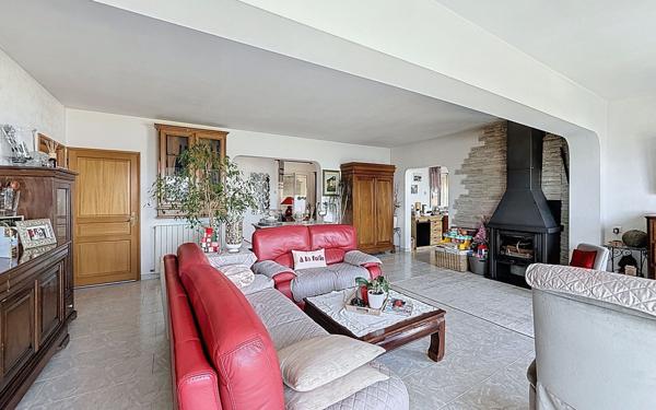 Maison à vendre    5 pièces • 179,61 m2 Calcatoggio