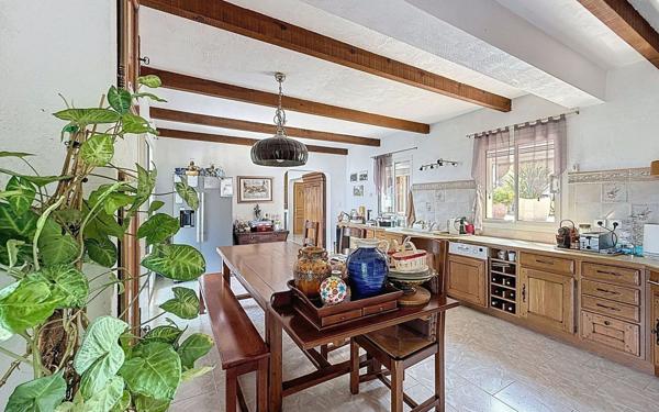 Maison à vendre    5 pièces • 179,61 m2 Calcatoggio