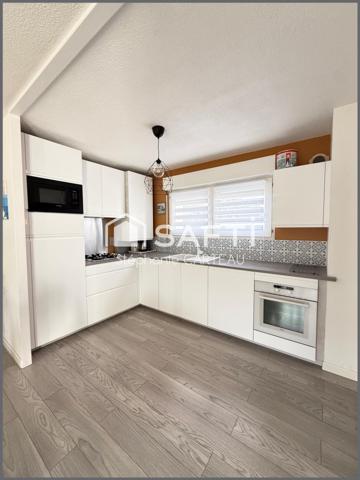 Eysines (limite Le Bouscat /Caudéran) - Maison de ville T5 - Terrain de 300 m2