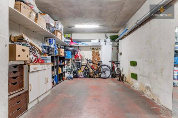 Vente                                                      Appartement
                        
                     3 pièces                      69 m2                     à Nice