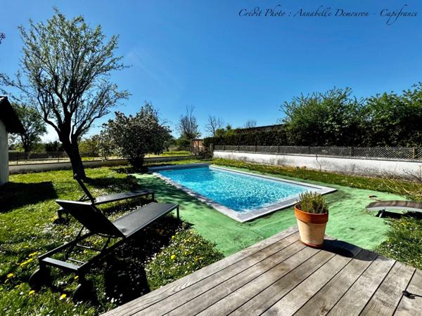 Maison à vendre 8 pièces SAINT BONNET PRES RIOM (63)