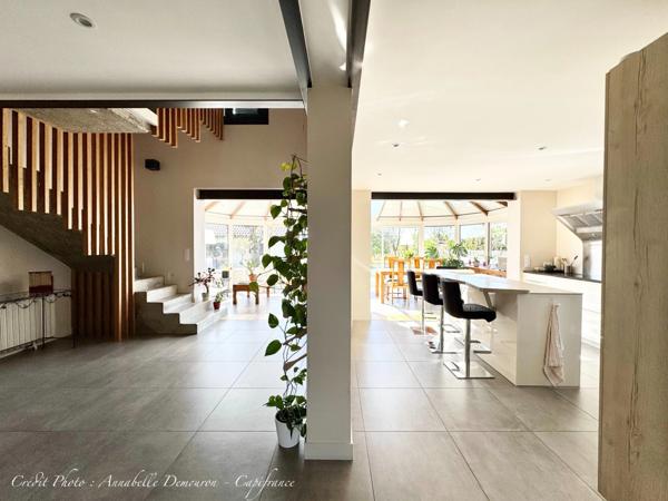Maison à vendre 8 pièces SAINT BONNET PRES RIOM (63)