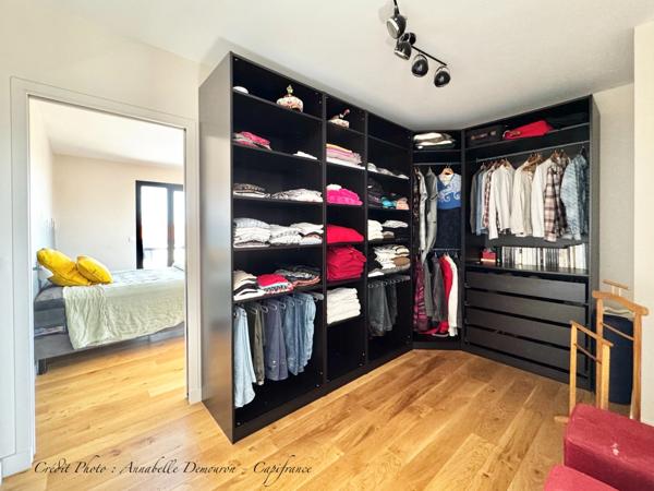 Maison à vendre 8 pièces SAINT BONNET PRES RIOM (63)