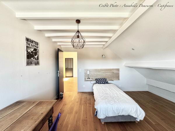 Maison à vendre 8 pièces SAINT BONNET PRES RIOM (63)