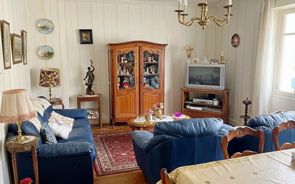 Maison à vendre    3 pièces •  Angoulême