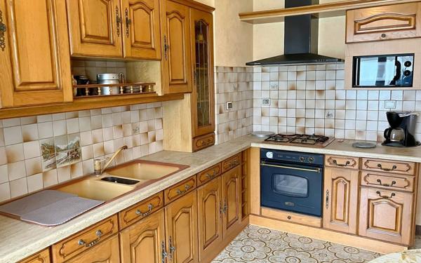 Maison à vendre    3 pièces •  Angoulême