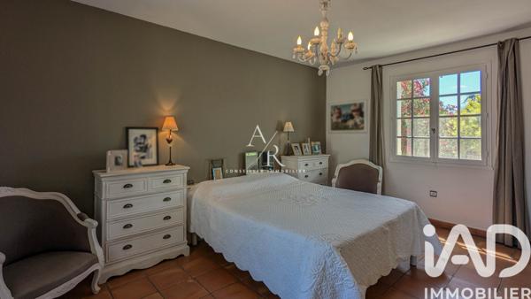 Maison à vendre 4 pièces 126 m² Arles