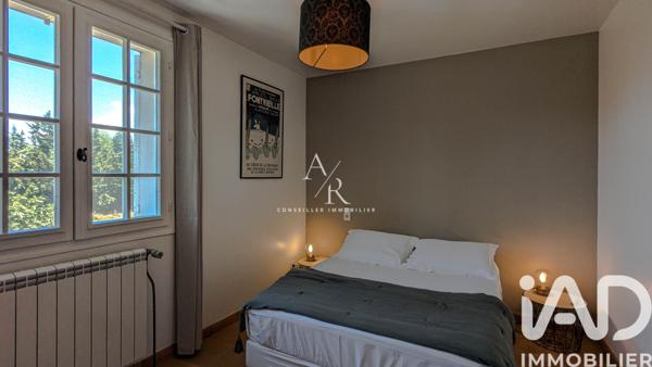 Maison à vendre 4 pièces 126 m² Arles