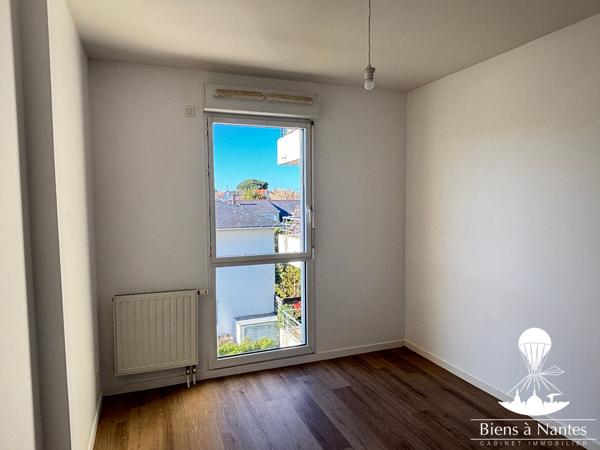 NANTES, Appartement T5 90m2, garage 30 m2 et ascenseur , Nantes NANTES, Appartement T5 90m2, garage 30 m2 et ascenseur , Nantes