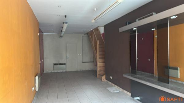 Face tram : local à fort potentiel !