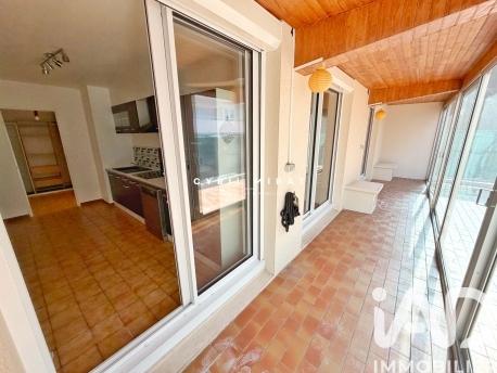 Location appartement 3 pièces 63 m² Toulon