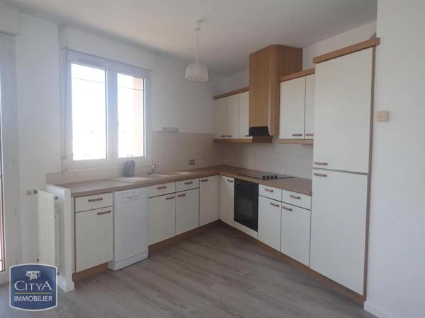 Appartement à louer 3 pièces 65.82m² Le Mans (72000)