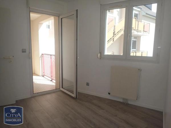 Appartement à louer 3 pièces 65.82m² Le Mans (72000)