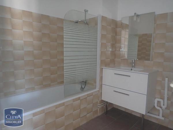 Appartement à louer 3 pièces 65.82m² Le Mans (72000)