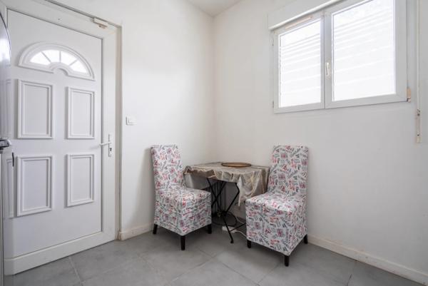 Appartement 23 m2, 2 pièces, idéal première acquisition ou investisment a MONTFERMEIL (93)