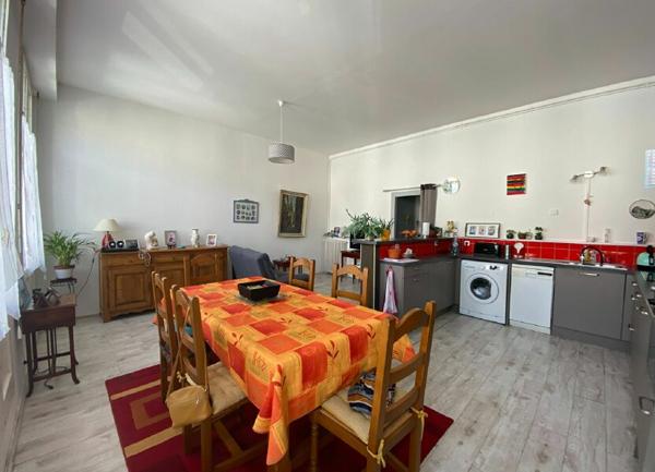 Appartement à vendre    3 pièces • 77,55 m2 Rochefort