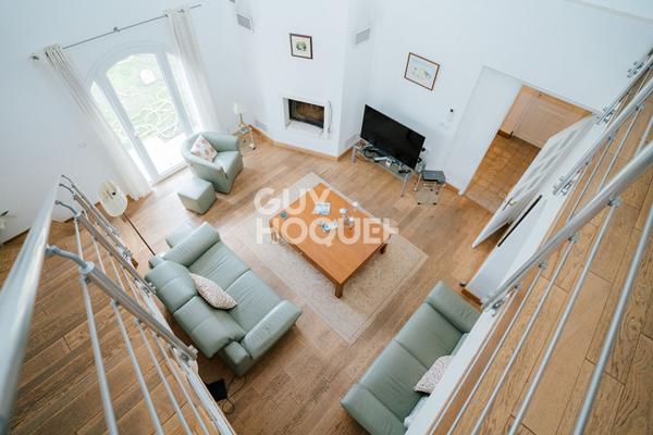 Grande VILLA de 160m2 avec Piscine - 500m du Lac