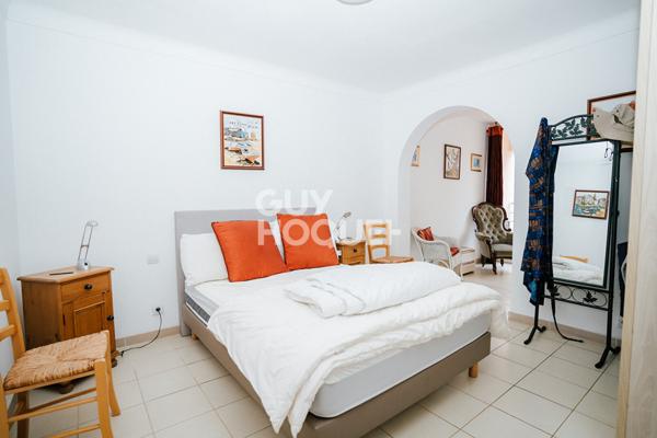 Grande VILLA de 160m2 avec Piscine - 500m du Lac