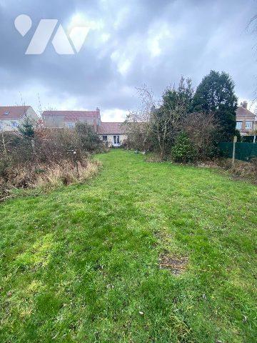 CALAIS PETIT COURGAIN MAISON DE PLAIN-PIED 3 CHAMBRES JARDIN GARAGE