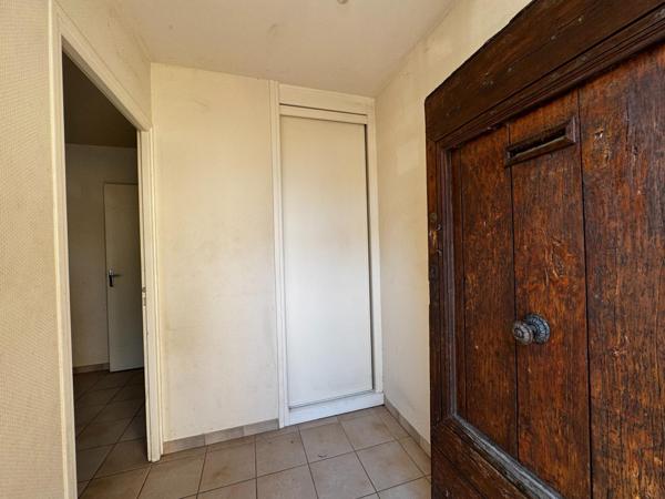 Centre L'Isle sur Tarn, maison typique de ville T3