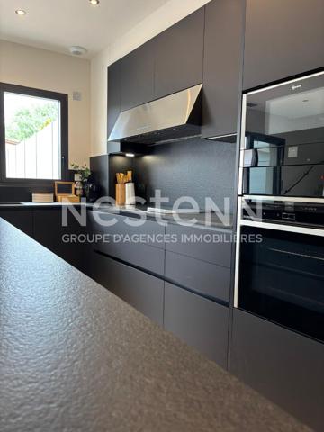 Canet en Roussillon - A VENDRE Villa contemporaine vue mer de 4 pièces avec jardin piscine et garage