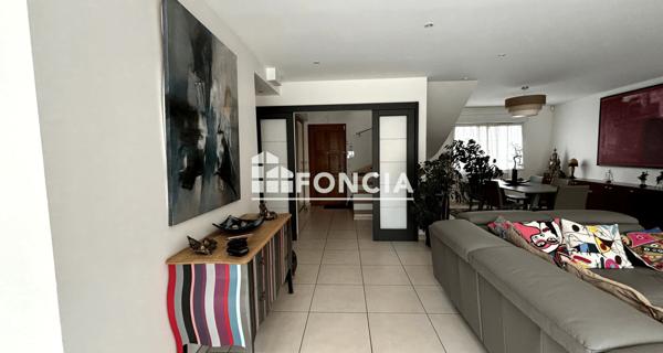 À vendre Maison 7 pièces 156.27 m² - Chennevières-sur-marne 94430