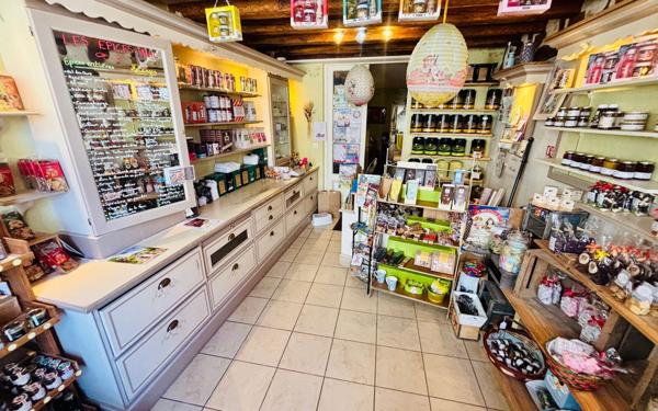 Maison à vendre    1 pièce •  Selles-sur-Cher