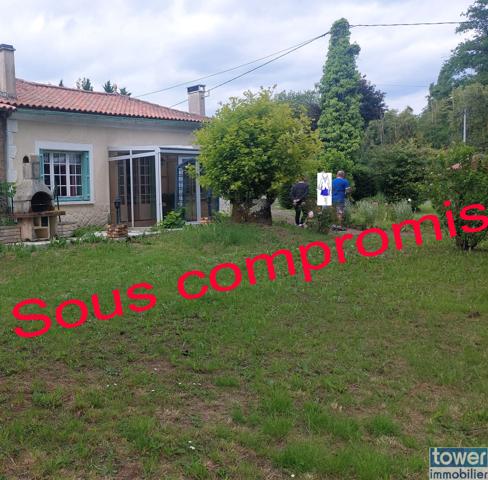 Maison
                                                                                                                                                                                                                                                                                                                        4 pièce(s)                                                                                                                                                                                                          2 chambre(s)                                                                                                                                                                                                          100  m²