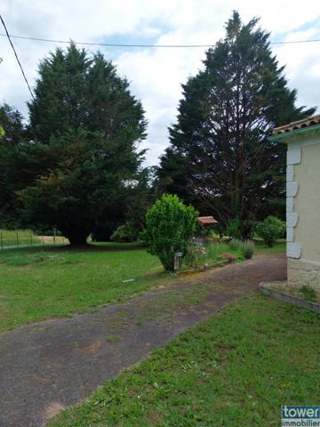 Maison
                                                                                                                                                                                                                                                                                                                        4 pièce(s)                                                                                                                                                                                                          2 chambre(s)                                                                                                                                                                                                          100  m²