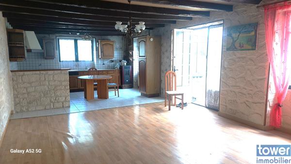 Maison
                                                                                                                                                                                                                                                                                                                        4 pièce(s)                                                                                                                                                                                                          2 chambre(s)                                                                                                                                                                                                          100  m²