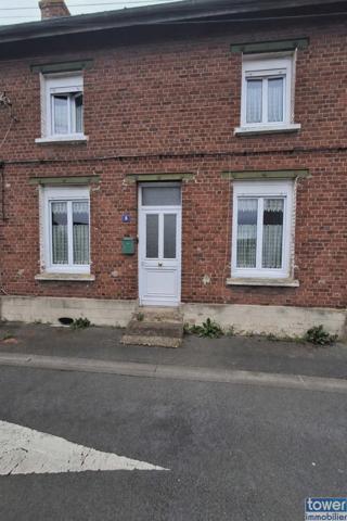 Maison
                                                                                                                                                                                                                                                                                                                        4 pièce(s)                                                                                                                                                                                                          2 chambre(s)                                                                                                                                                                                                          83  m²