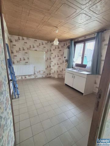 Maison
                                                                                                                                                                                                                                                                                                                        4 pièce(s)                                                                                                                                                                                                          2 chambre(s)                                                                                                                                                                                                          83  m²