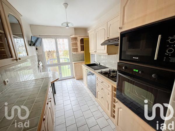 Appartement 4 pièces de 79 m² à Saint-André-les-Vergers (10120)